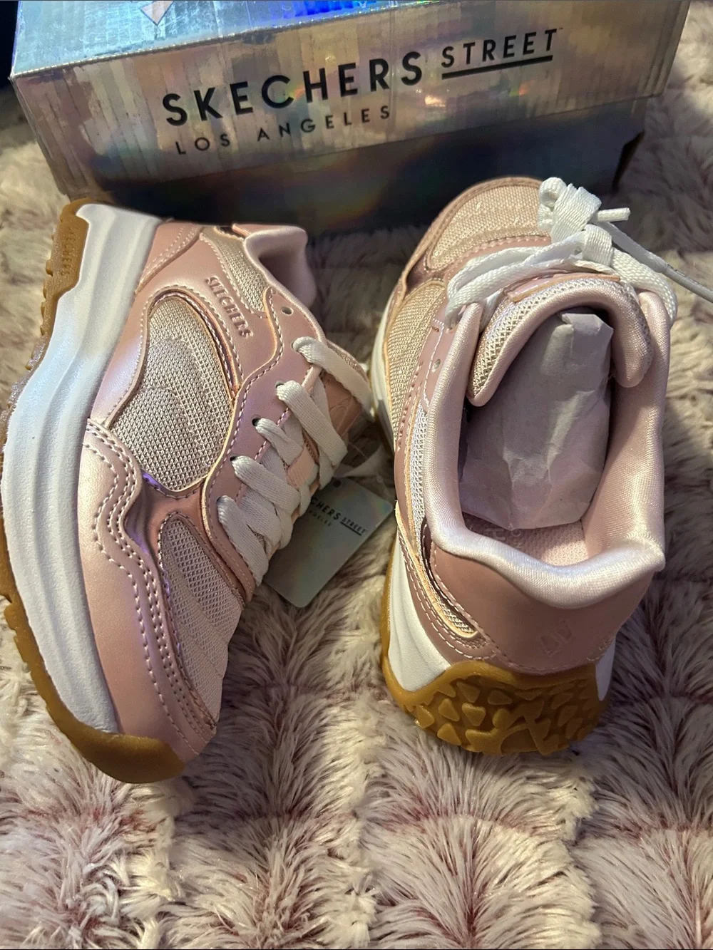 Skechers Kids  Pink Metallic Lace-Up Sneakers size 12 new